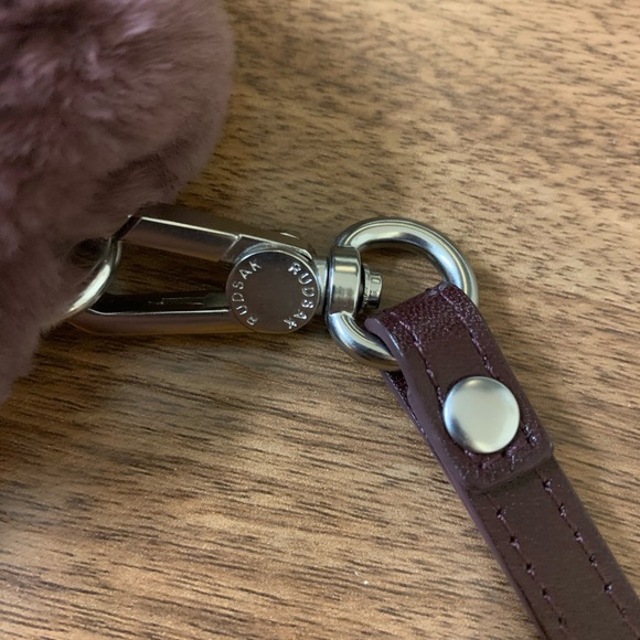 New Rudsak small fur wristlet bag - Picture 6 of 6